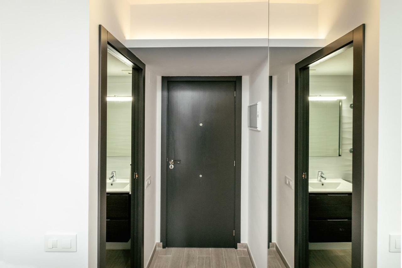 Empuria Beach D-Luxe เอมปูเรียบราบา ภายนอก รูปภาพ