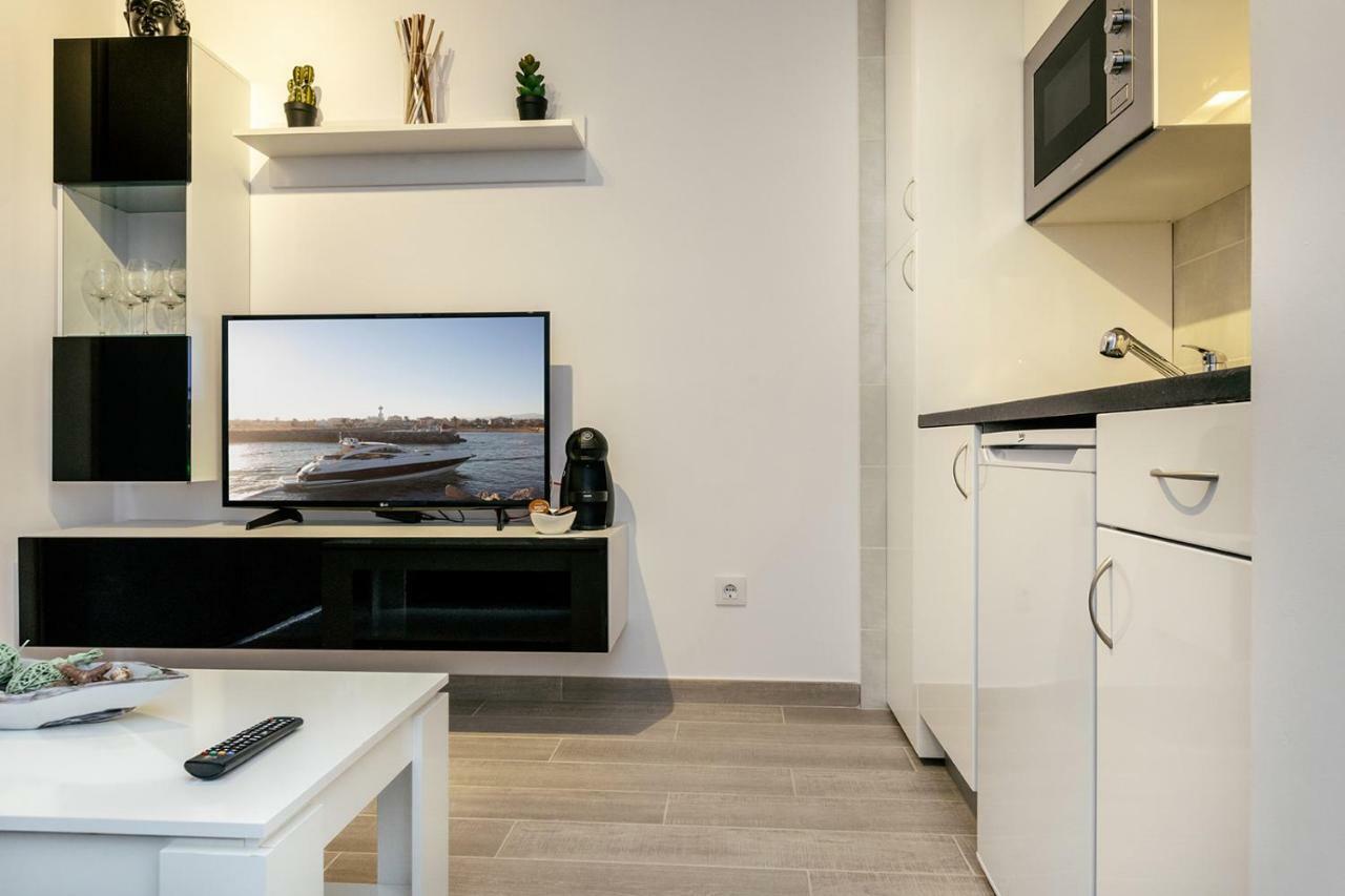 Empuria Beach D-Luxe เอมปูเรียบราบา ภายนอก รูปภาพ